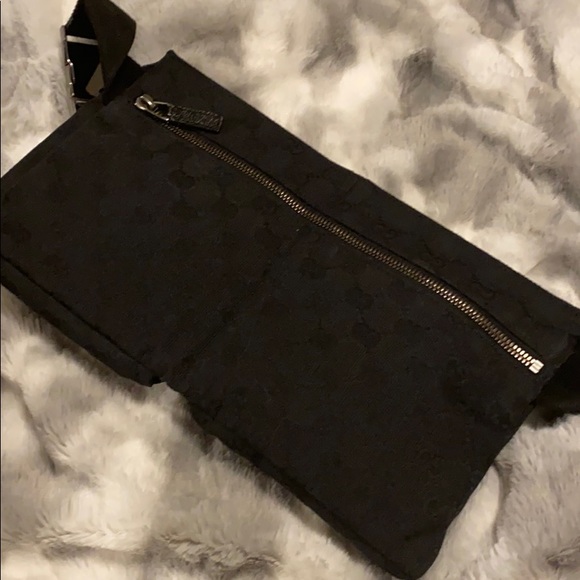 Gucci monogram belt bag - Picture 9 of 14
